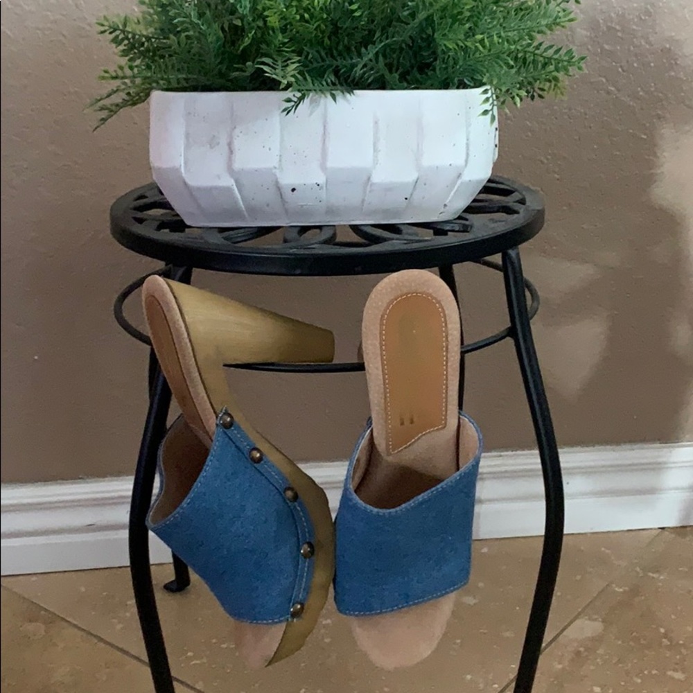 New Sbicca sandals